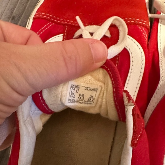 Men’s Red & White Vans Sz 11 - Picture 5 of 7